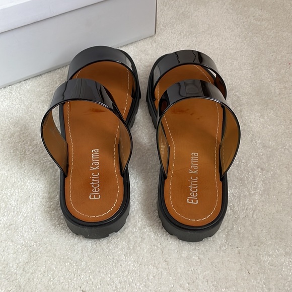 Electric Karma Shiny Black Chunky Two Strap Slide Sandal - Picture 5 of 7